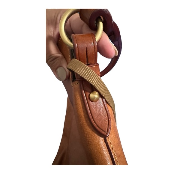 Florentine Twist Strap Hobo - Picture 8 of 11